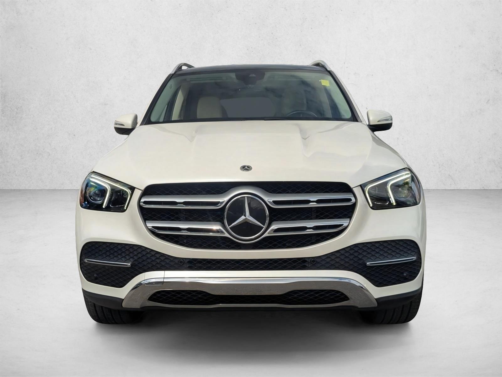 2022 Mercedes Benz GLE 450 4MATIC photo 2