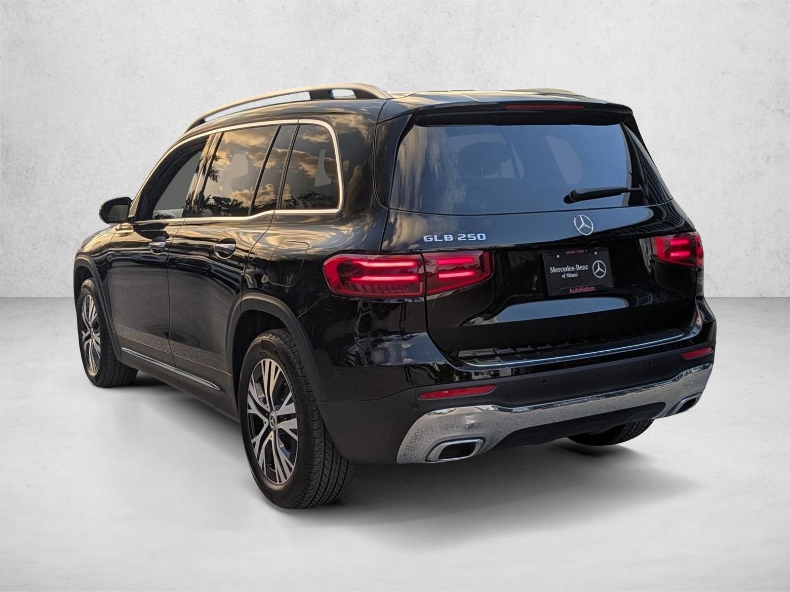 2026 Mercedes-Benz GLB GLB 250 - Photo 8