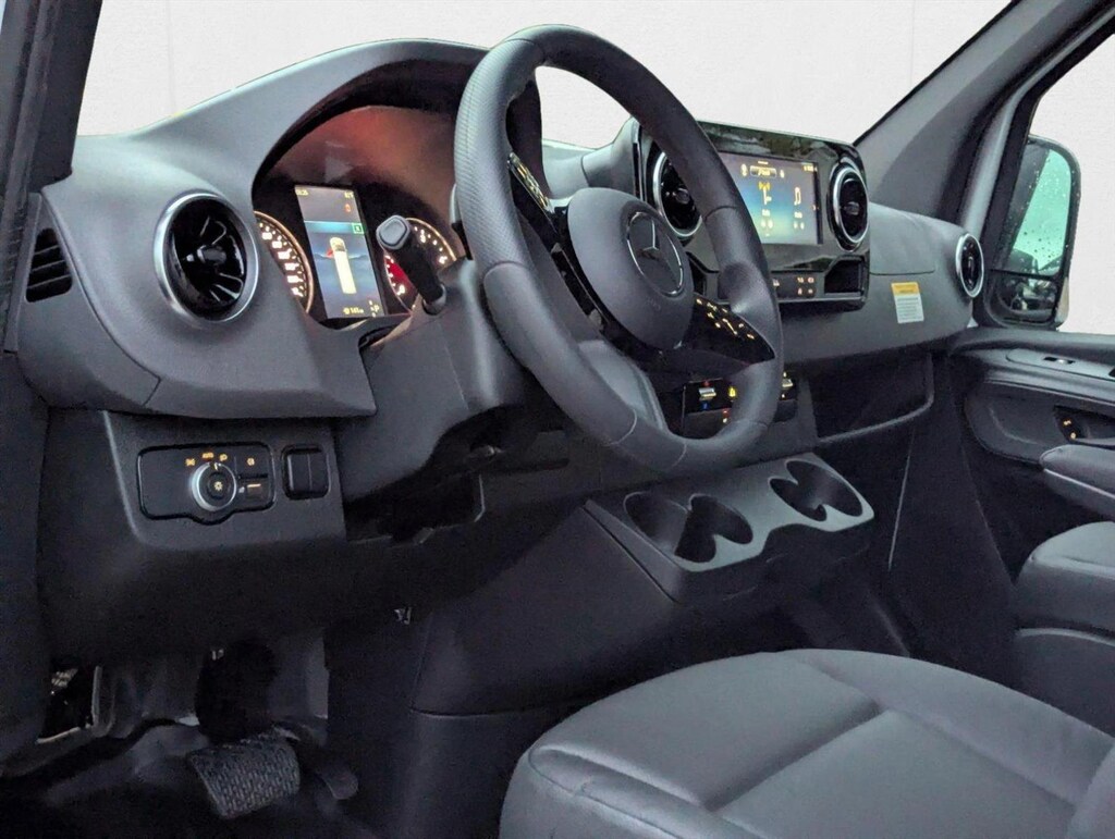 New 2025 Mercedes-Benz Sprinter Cargo Van 2500 Standard Roof I4 Diesel 144" RWD Van Cargo Van