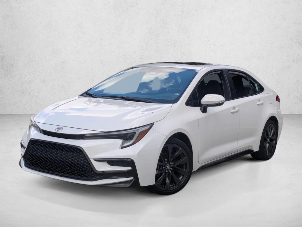 Used 2023 Toyota Corolla SE Sedan