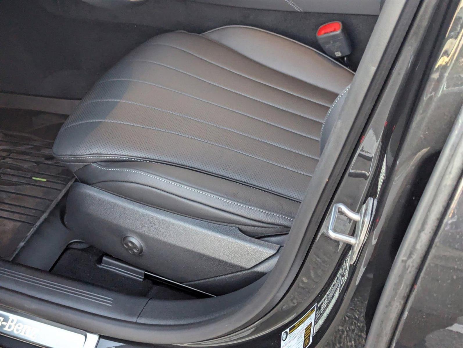2025 Mercedes Benz E 450 4MATIC All-Terrain Wagon photo 4