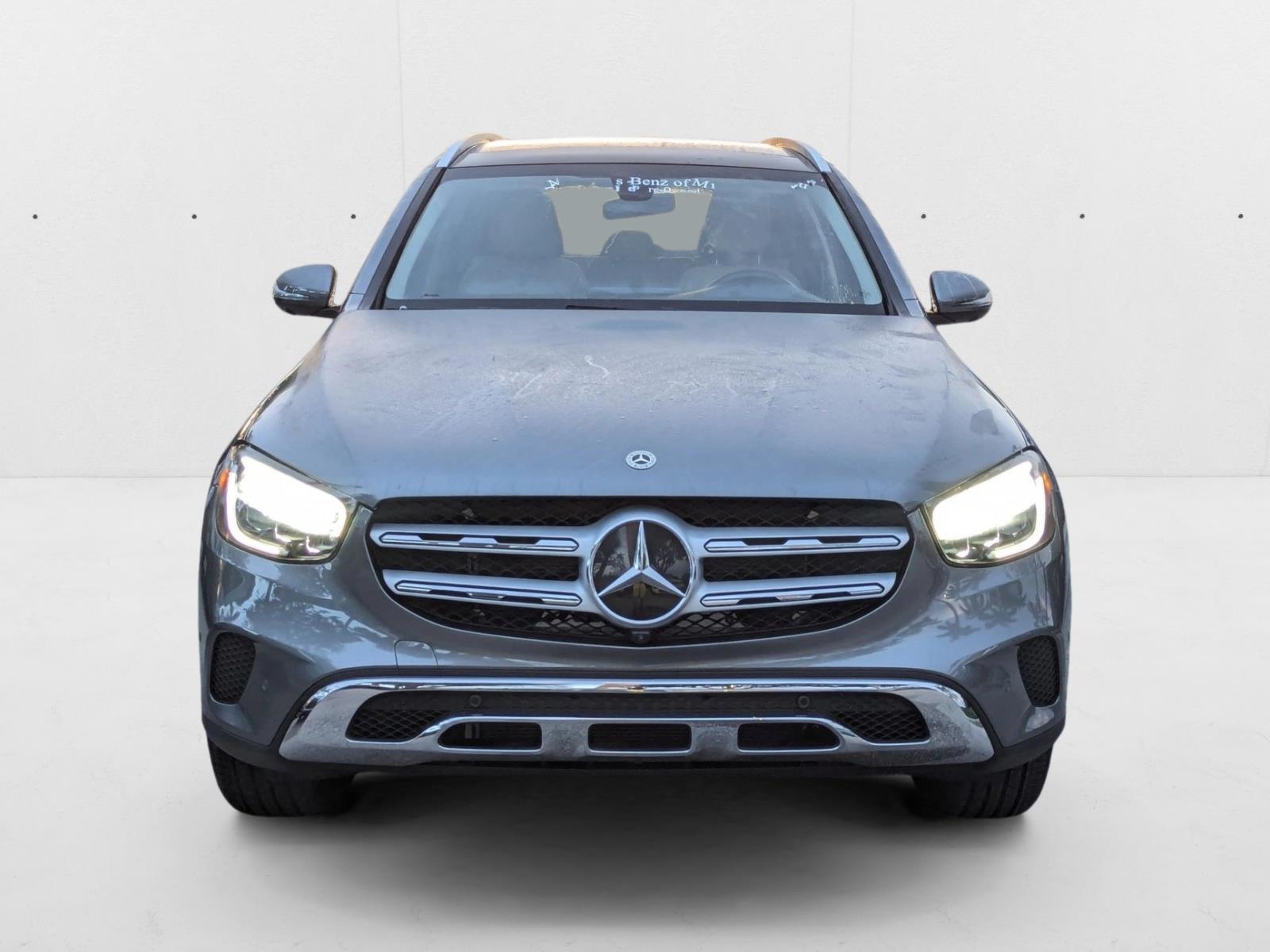 2021 Mercedes Benz GLC 300 photo 2