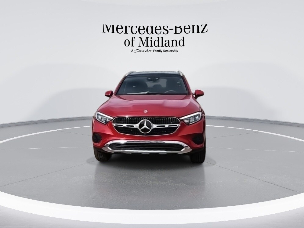2026 Mercedes Benz GLC 300 photo 3