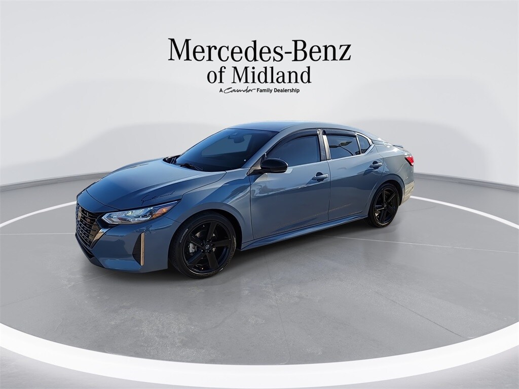 2024 Nissan Sentra SR photo 4