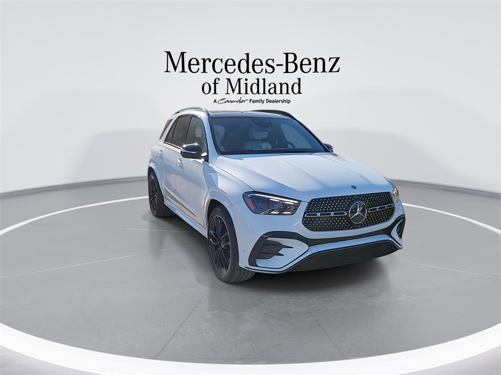 2026 Mercedes Benz GLE 580 4MATIC photo 2