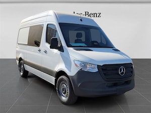 2025 Mercedes-Benz Sprinter 2500 Crew 144 WB Van Crew Van
