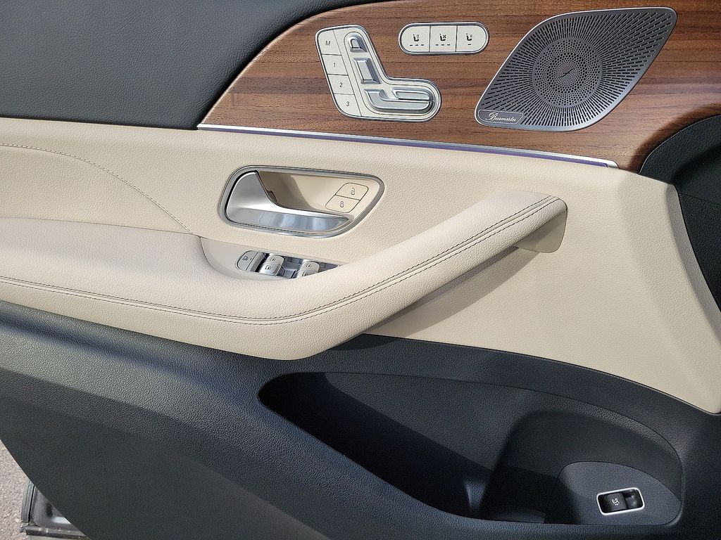 2026 Mercedes-Benz GLE GLE450 - Photo 15