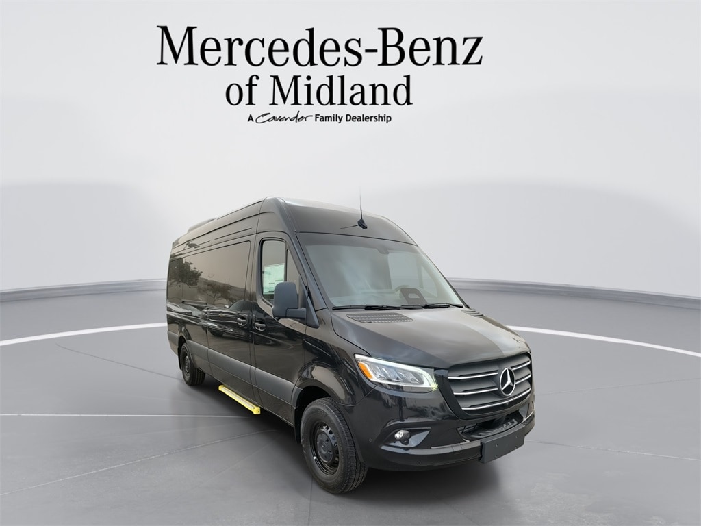 2026 Mercedes-Benz Sprinter Passenger Van Base's photo
