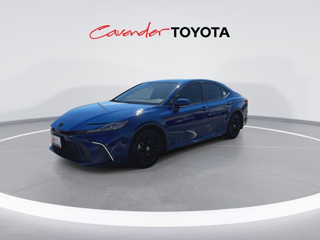 Used 2026 Toyota Camry SE Sedan
