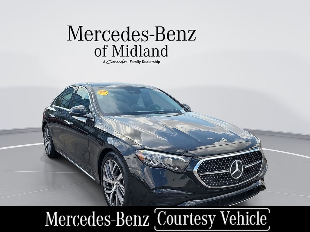 2025 Mercedes-Benz E-Class E350's photo
