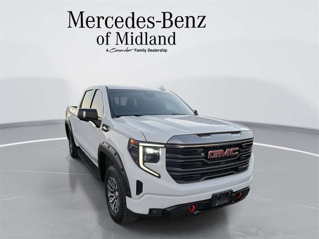 2022 GMC Sierra 1500 AT4's photo