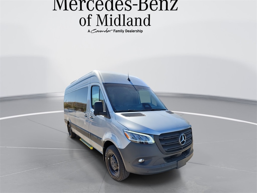 2026 Mercedes-Benz Sprinter Passenger Van Base's photo