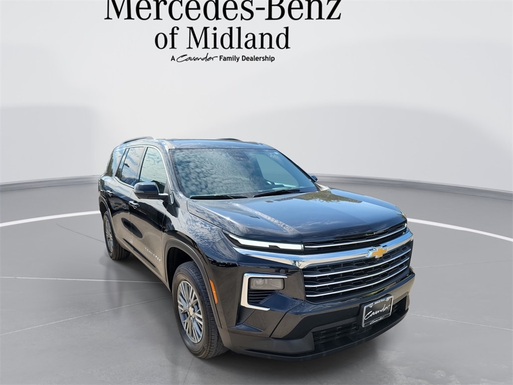 2024 Chevrolet Traverse 2LT's photo