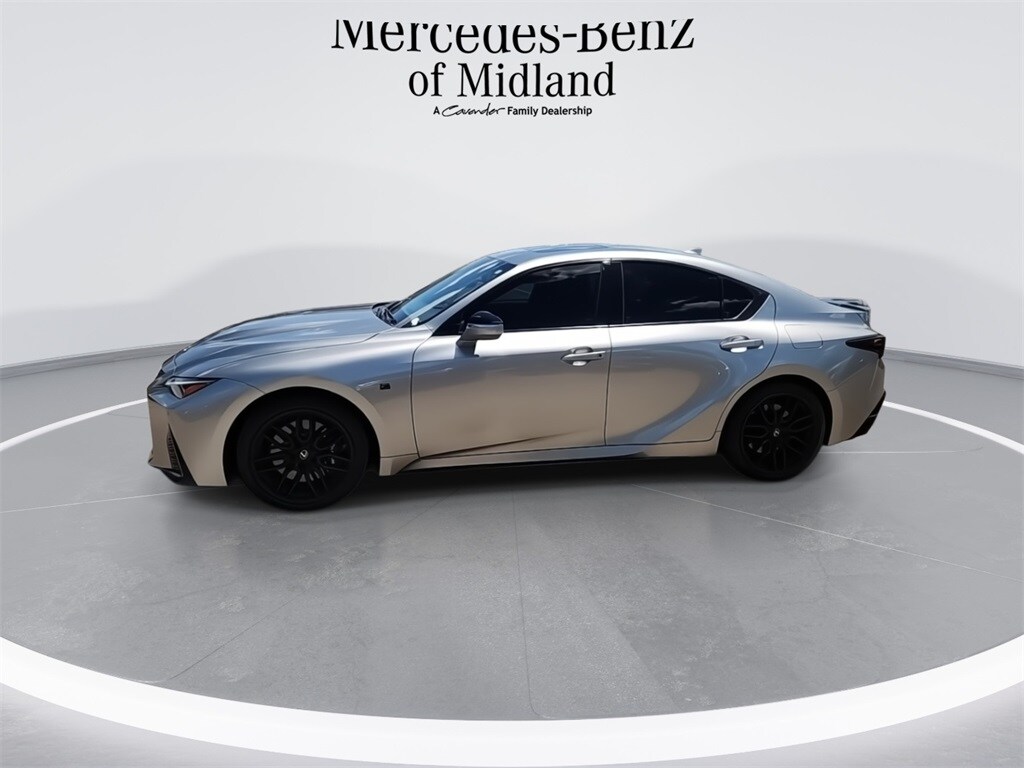 2023 Lexus IS 500 F SPORT Performance photo 3