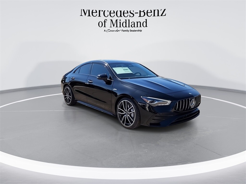2025 Mercedes Benz CLA 35 AMG photo 2