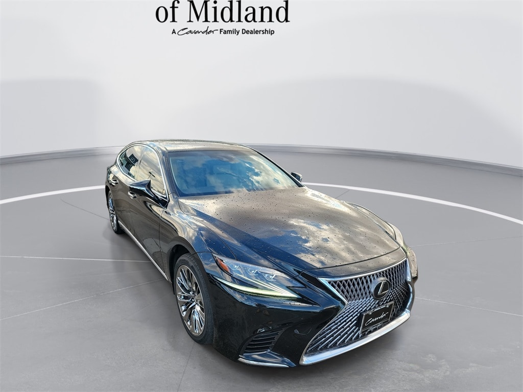 2020 Lexus LS Base's photo