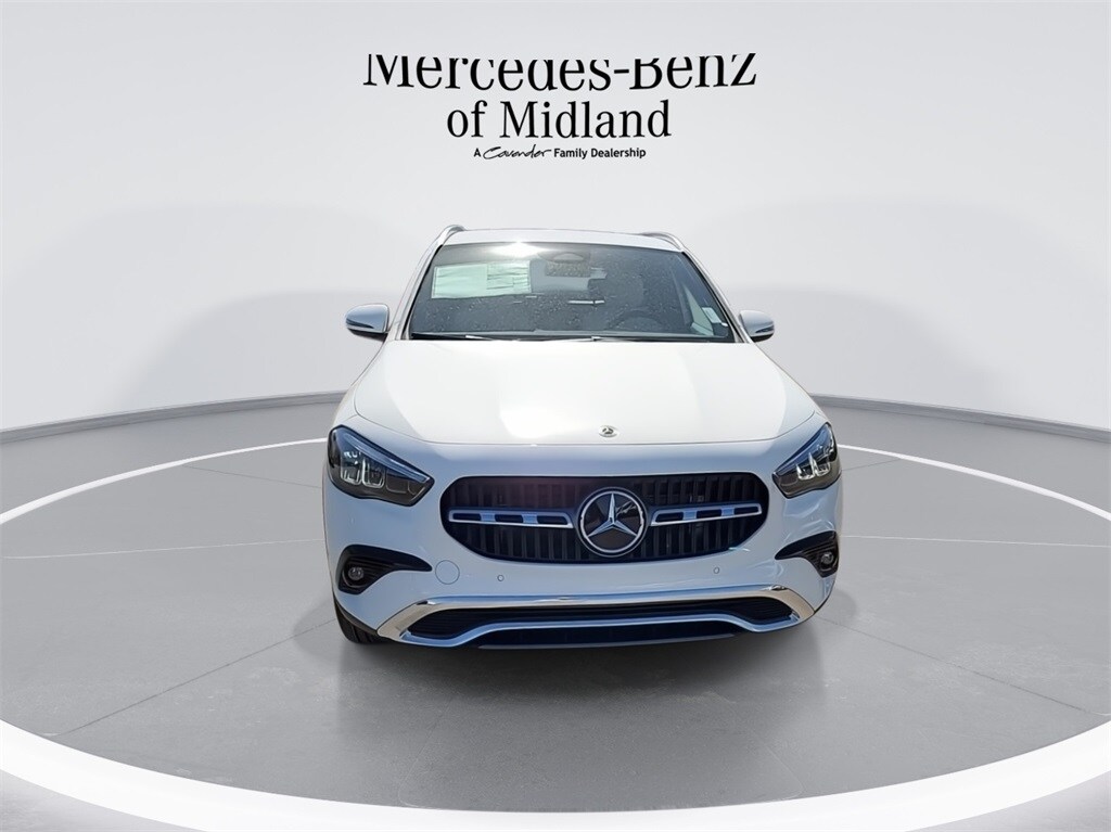 2025 Mercedes Benz GLA 250 photo 2