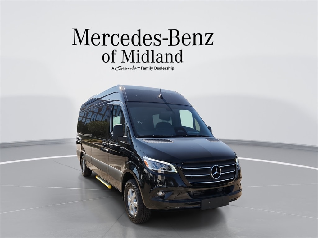 2025 Mercedes-Benz Sprinter Passenger Van Base's photo