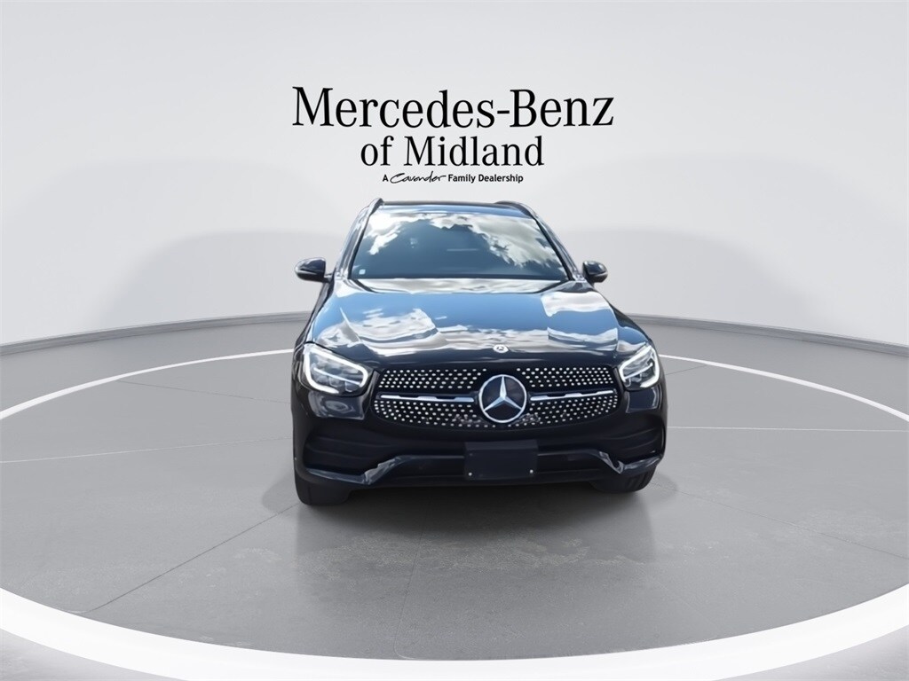 2022 Mercedes Benz GLC 300 AMG photo 3