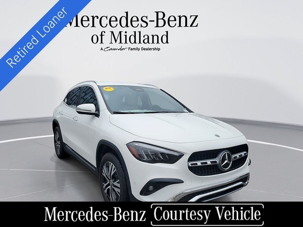 Polar White 2025 Mercedes-Benz GLA SUV / Crossover Front-Wheel Drive 8-Speed Dual Clutch