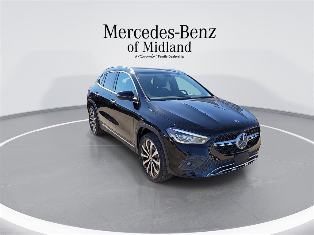 2022 Mercedes Benz GLA 250 photo 2