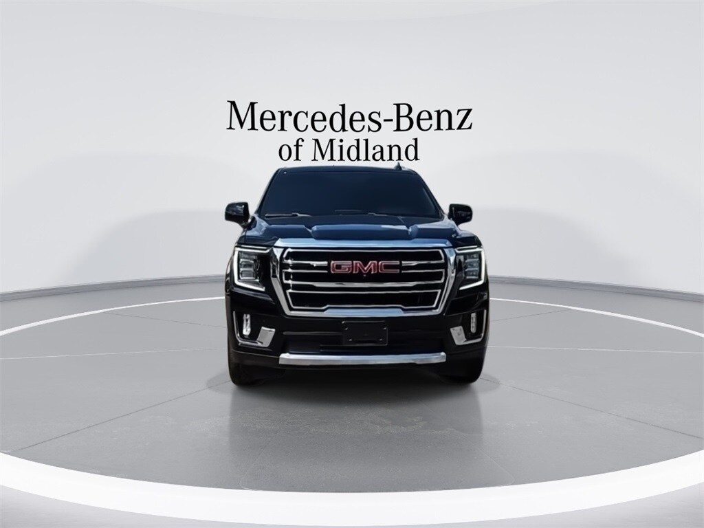 2022 Gmc Yukon SLT photo 2
