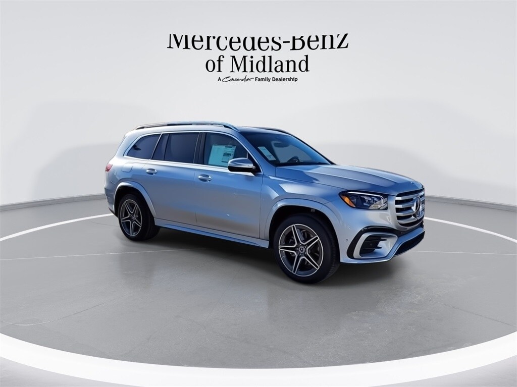2025 Mercedes Benz GLS 450 photo 2
