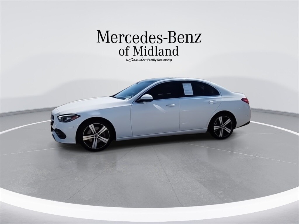 2025 Mercedes Benz C 300 Sedan photo 4