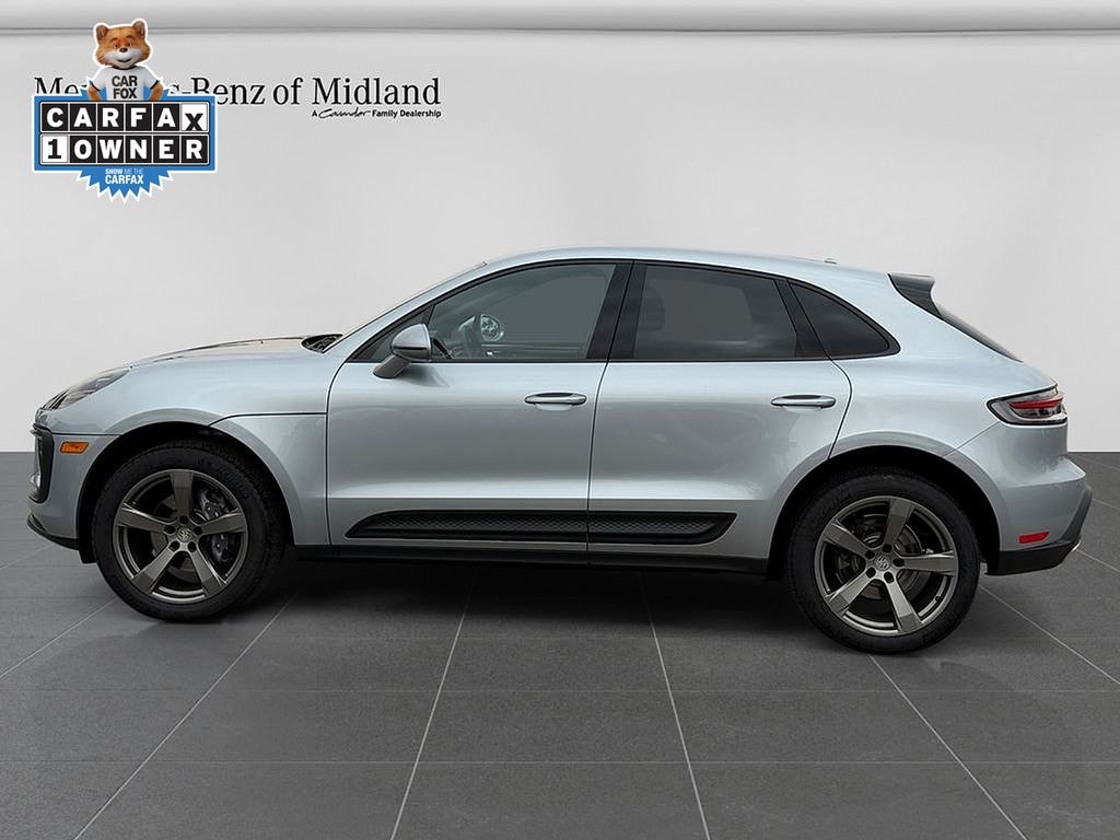 Used 2025 Porsche Macan Base SUV