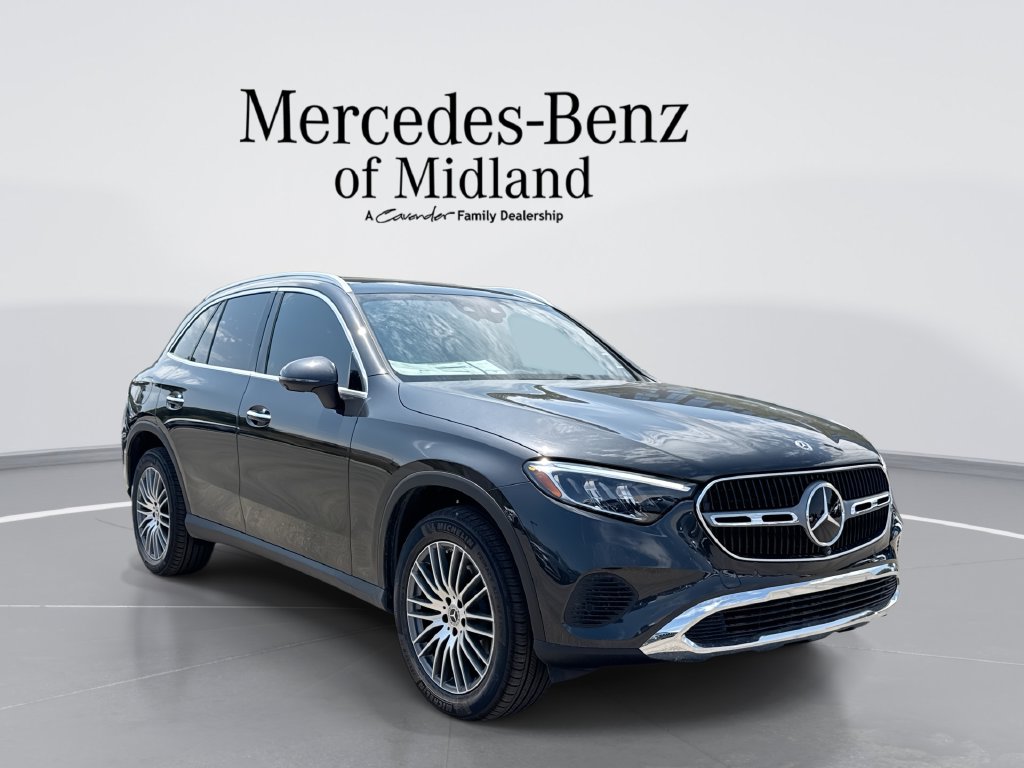 2026 Mercedes-Benz GLC Base