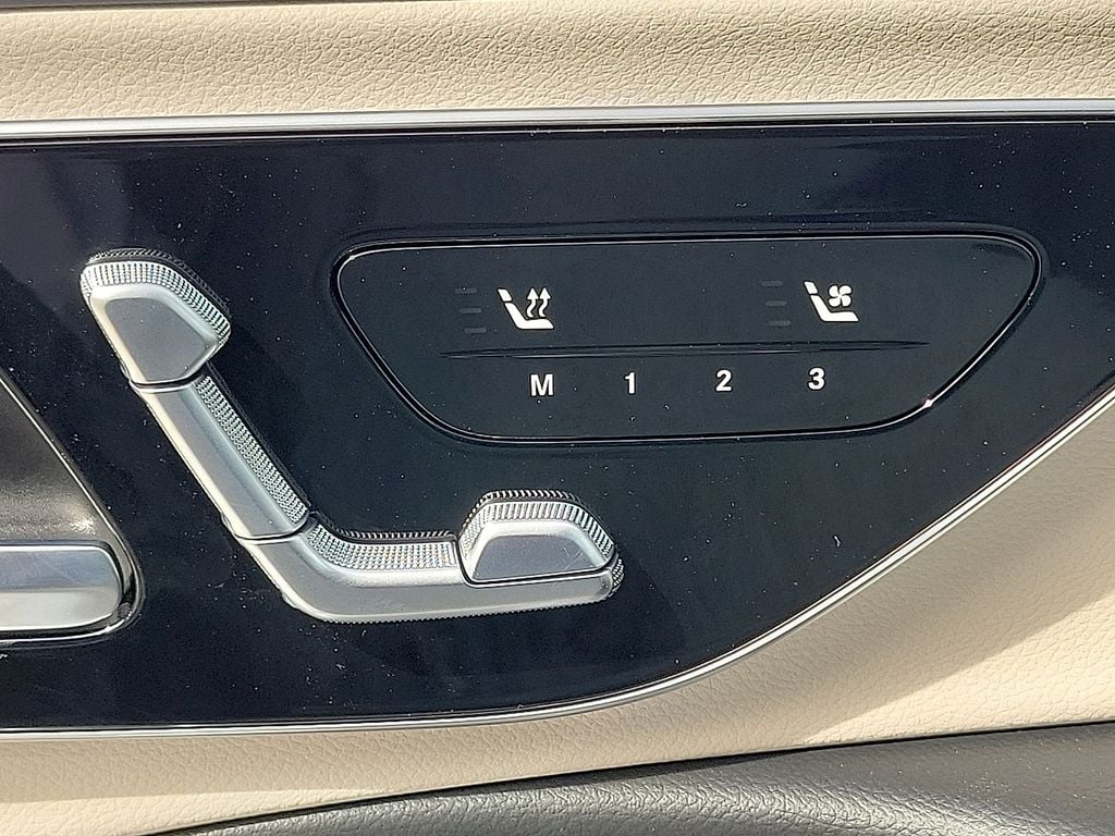 2026 Mercedes-Benz E-Class E350 - Photo 17