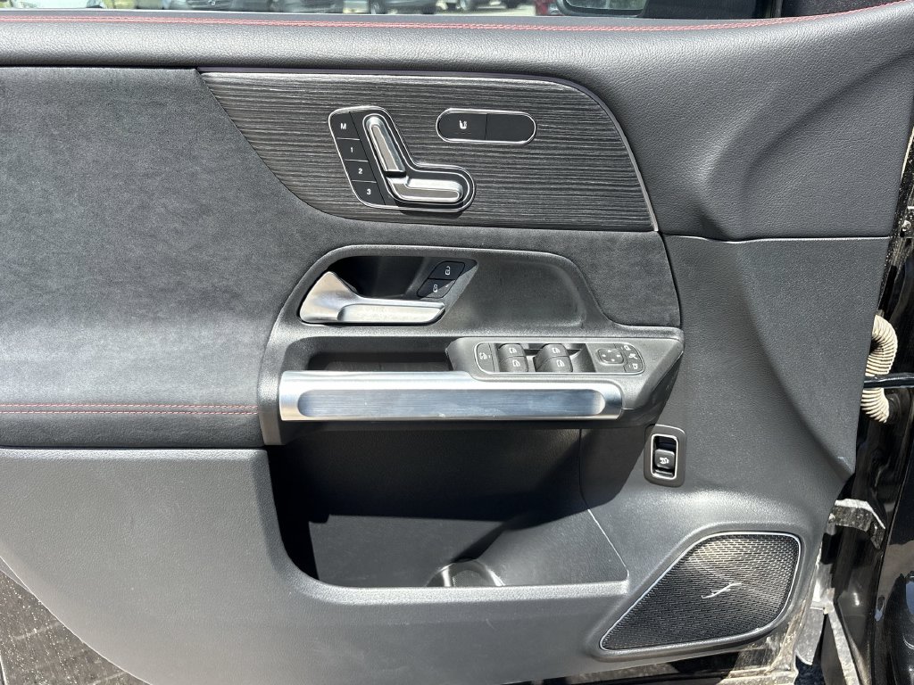 2026 Mercedes-Benz GLB AMG GLB 35 - Photo 15