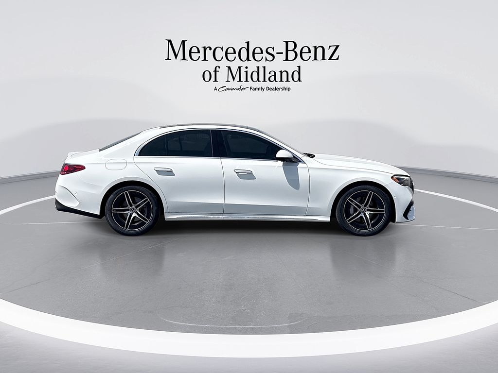 2026 Mercedes-Benz E-Class E350 - Photo 9