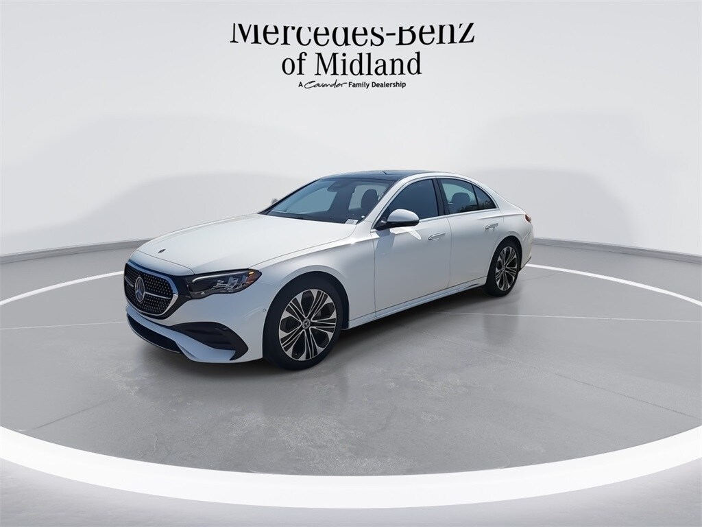 2025 Mercedes Benz E 350 photo 4