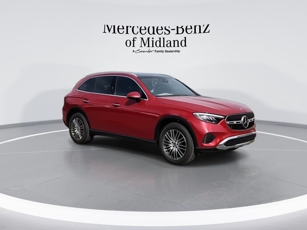 2026 Mercedes Benz GLC 300 photo 2