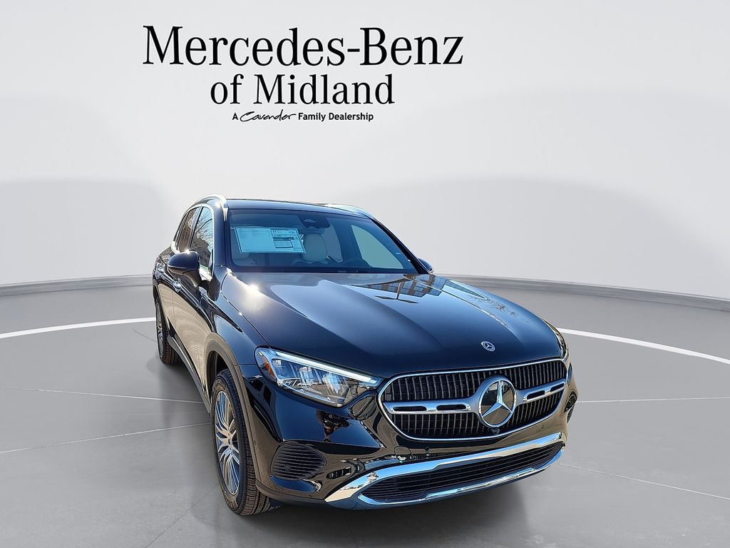 2026 Mercedes-Benz GLC