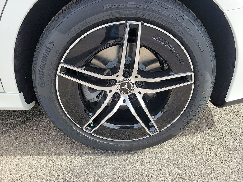 2026 Mercedes-Benz E-Class E350 - Photo 11
