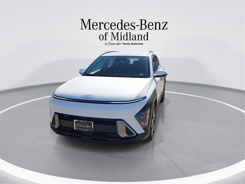 2024 Hyundai Kona SEL photo 3