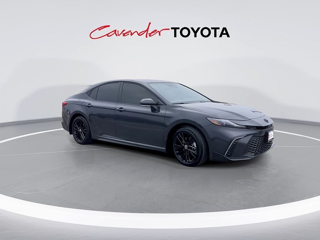 Used 2026 Toyota Camry SE Blackout Sedan