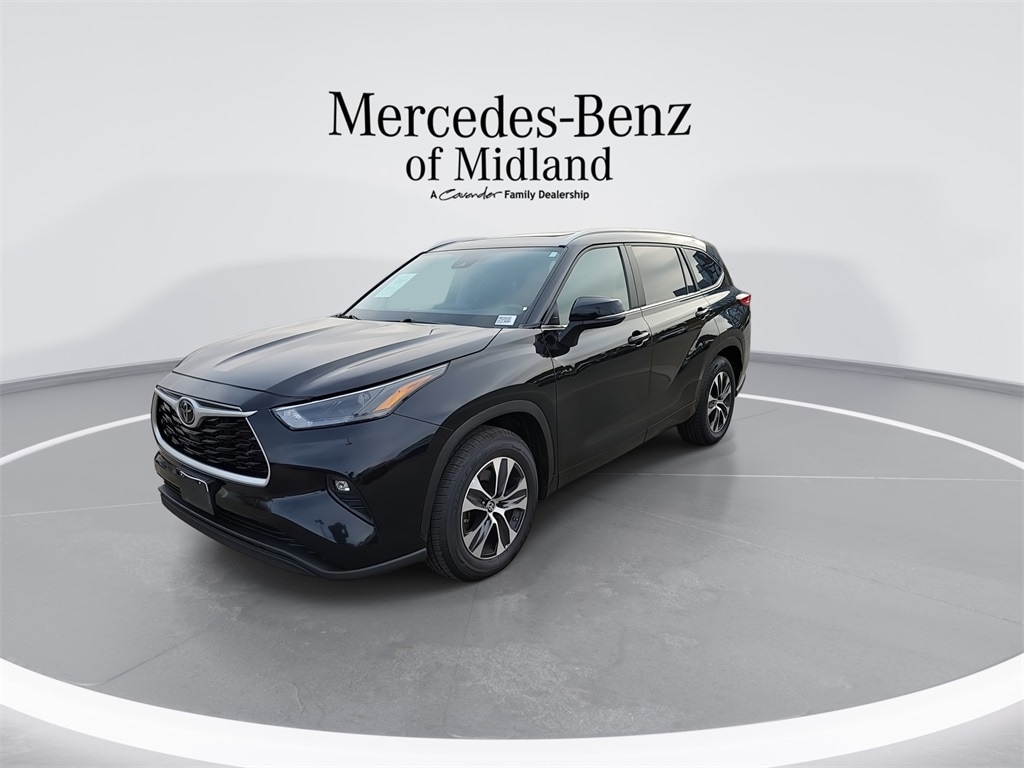 Used 2023 Toyota Highlander XLE SUV