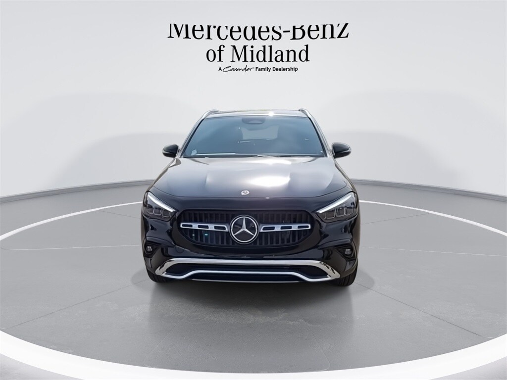 2025 Mercedes Benz GLA 250 photo 3
