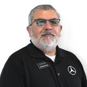 Staff member Nick Flores from afa7a3443ab2