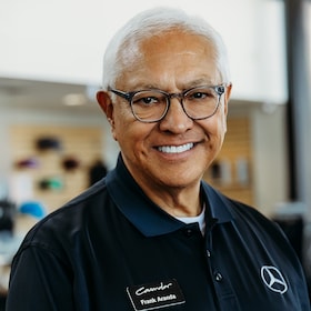 Staff member Frank Aranda from 192f8362dbe6