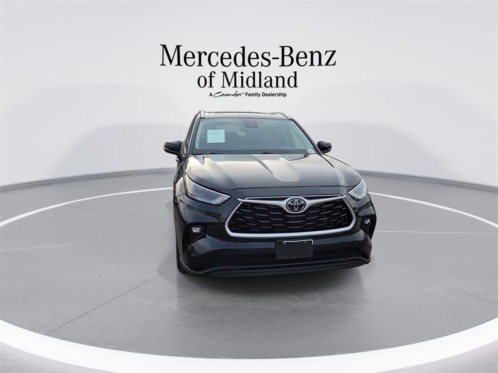 Used 2023 Toyota Highlander XLE SUV