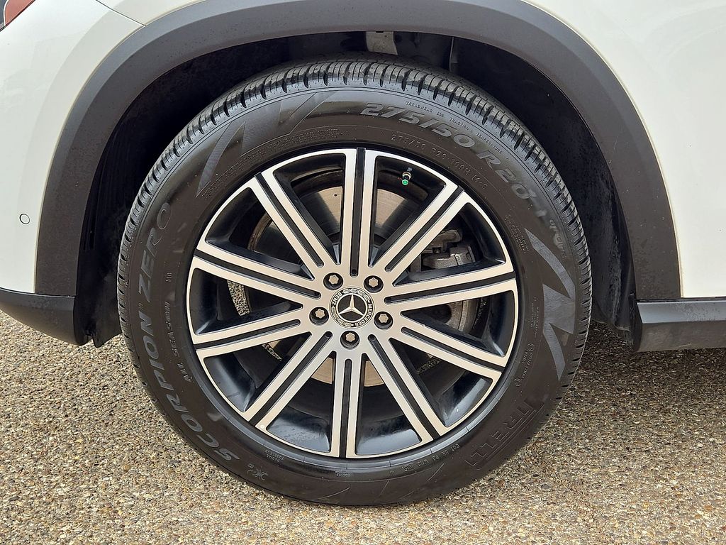 2024 Mercedes-Benz GLE GLE450 - Photo 11
