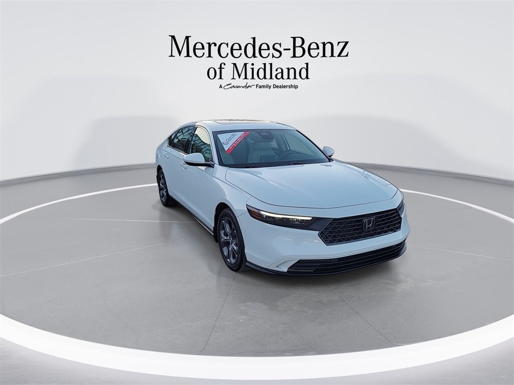 2024 Honda Accord EX photo 2