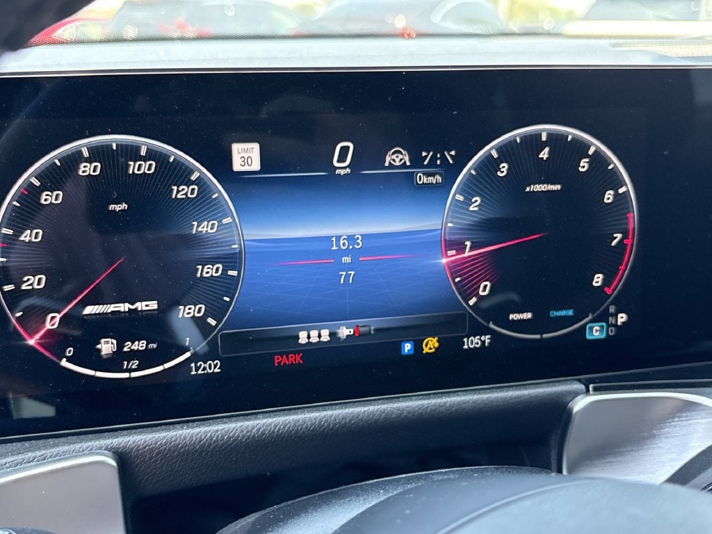 2026 Mercedes-Benz GLB AMG GLB 35 - Photo 20