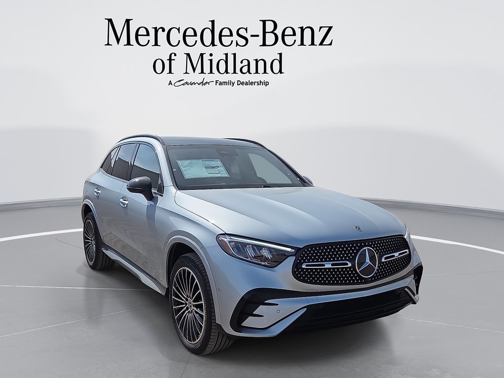 2026 Mercedes-Benz GLC