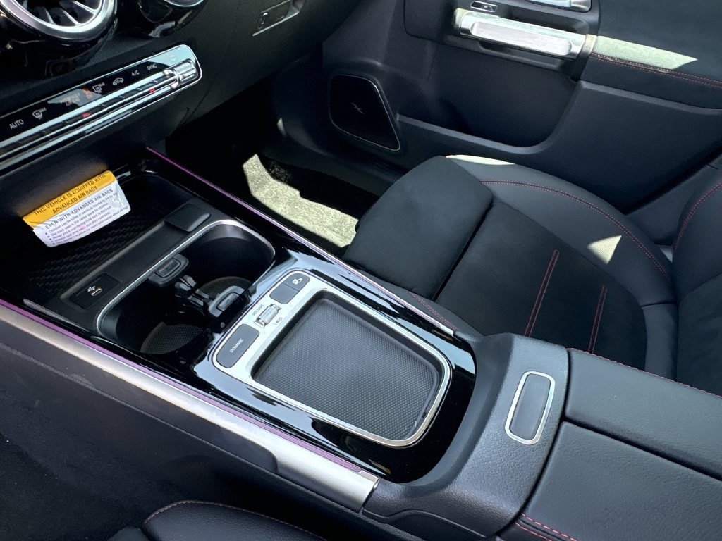 2026 Mercedes-Benz GLB AMG GLB 35 - Photo 22