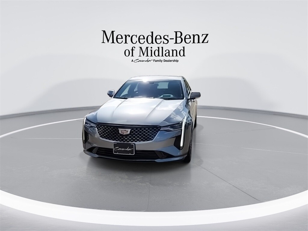 2021 Cadillac CT4 Premium Luxury photo 3